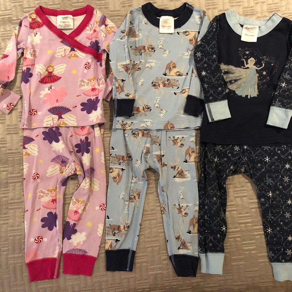 4 sets of Hanna Andersson long sleeve pjs size 80